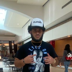 Meet your Posher, Eli